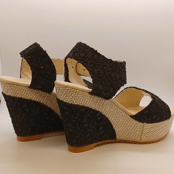 7.5 New Wedge Sandal High Heel Shoe - Picture 9 of 11